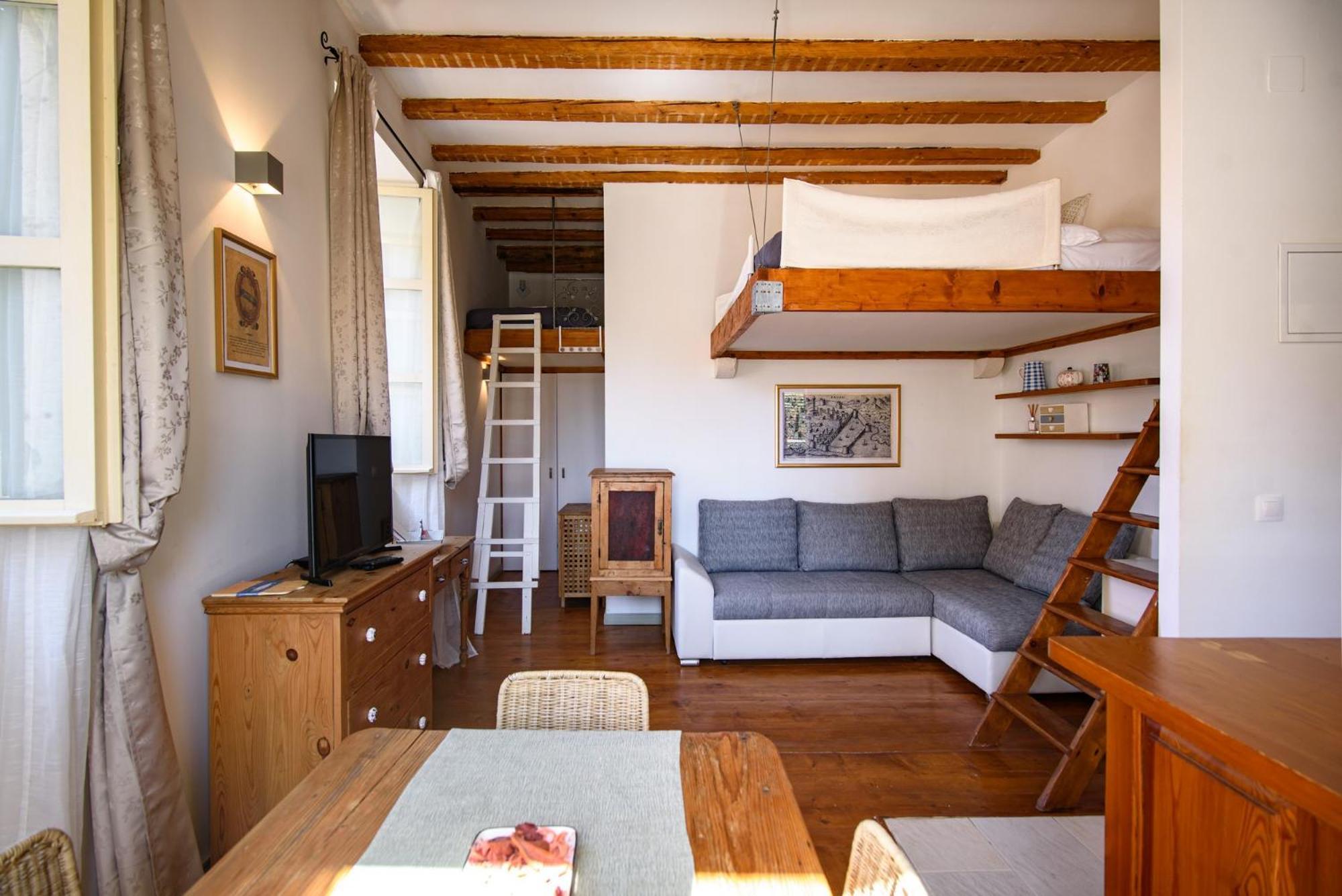 Saraca Palace By Duhomes Apartment *