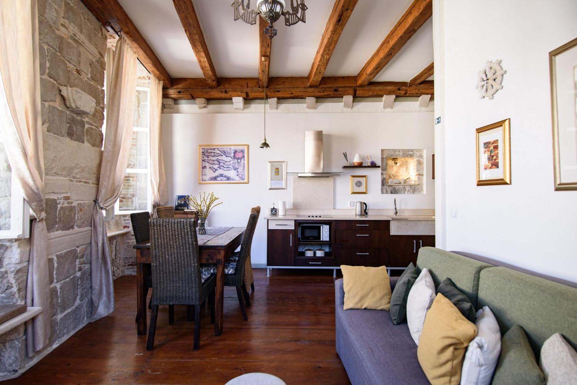 Apartment Saraca Palace By Duhomes *